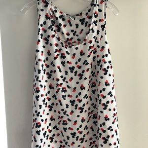 🍾sale! XL sleeveless blouse.
